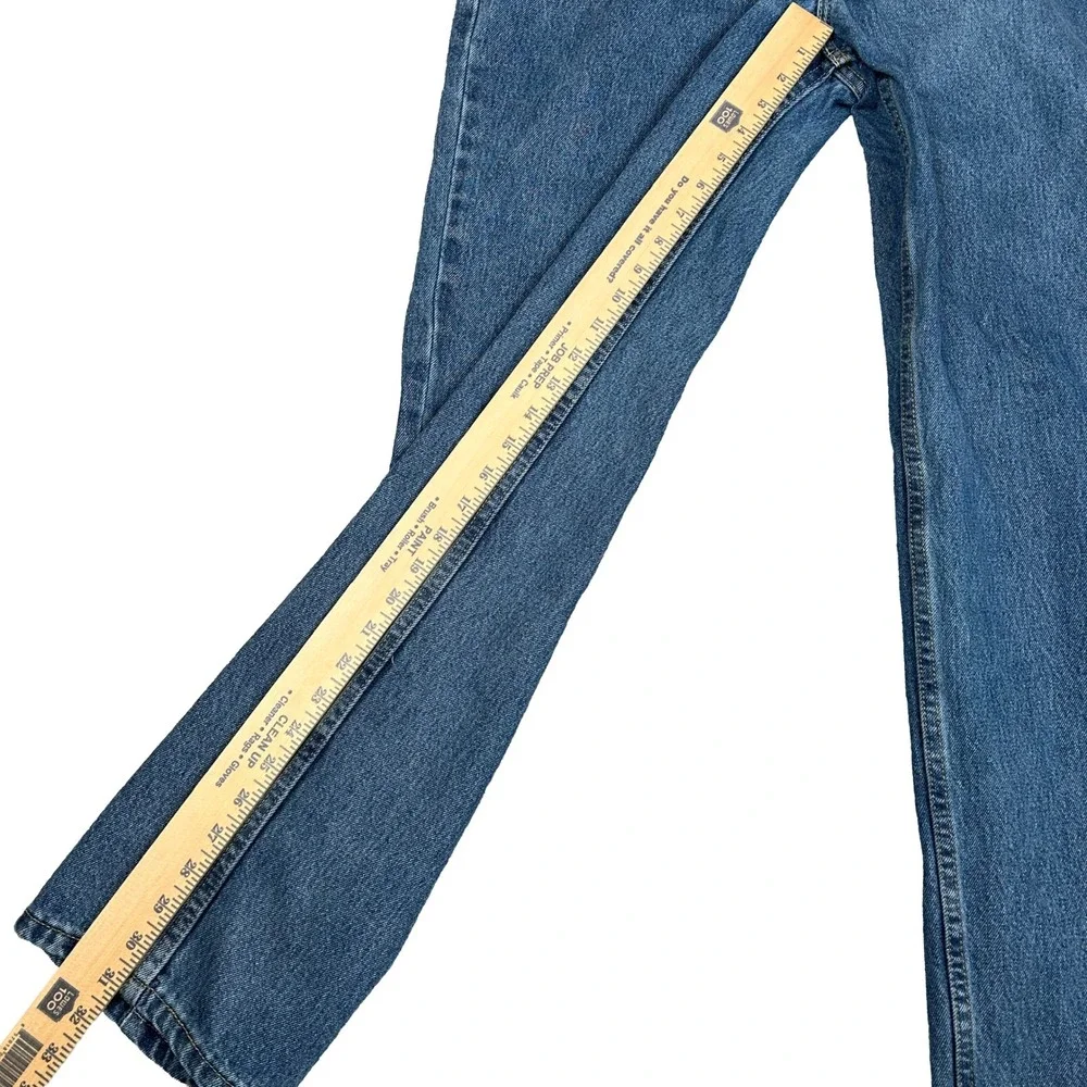 EUC Levis 550 Relaxed Fit Mens Blue Denim Jeans 36x32 Medium Wash Tapered Leg